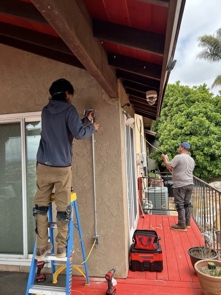 Slide of Diamond Force Electric