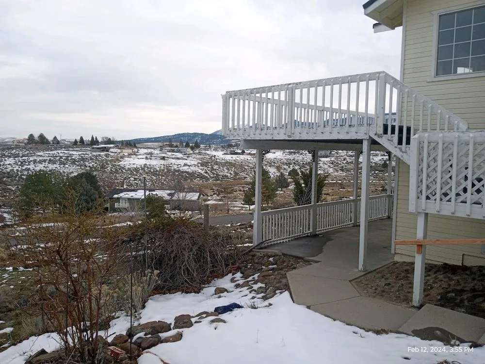 Slide of Diamond Handyman Service