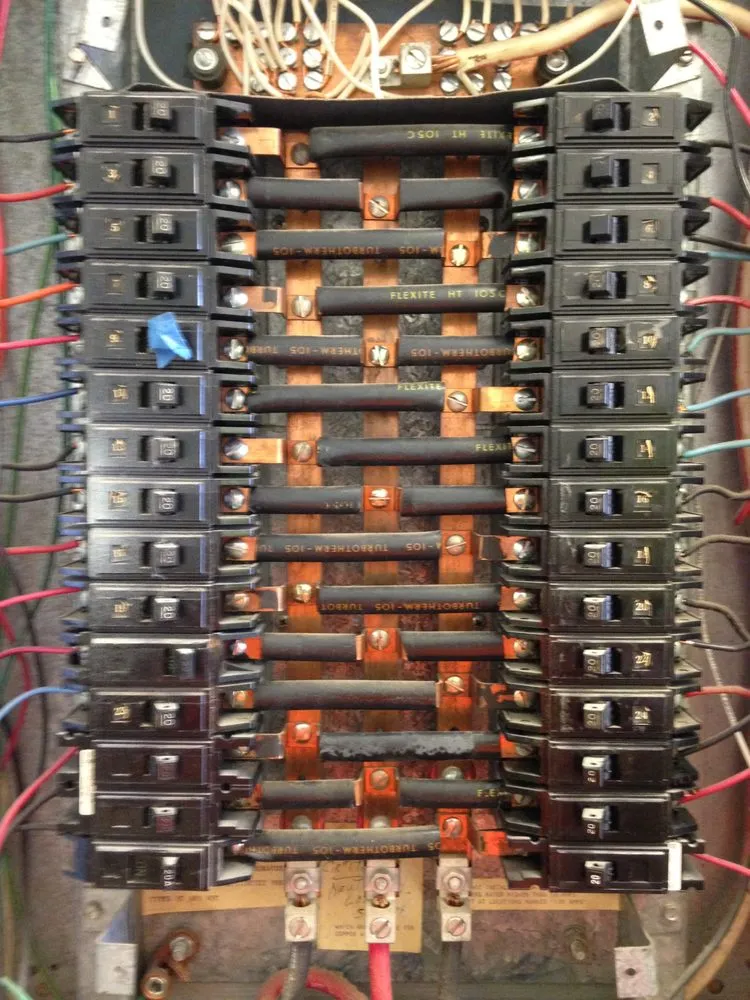 Slide of Diamond Head Electric