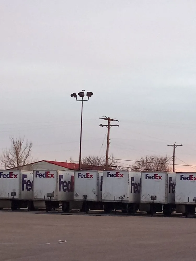 Slide of Diamond M Electrical