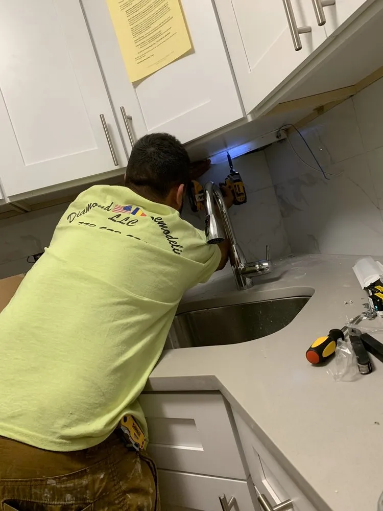 Slide of Diamond Remolding