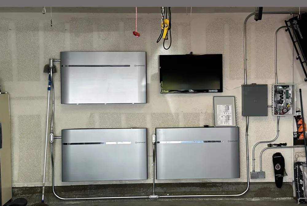 Slide of Diamond Solar Solutions