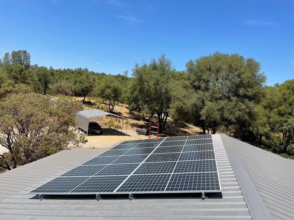 Slide of Diamond Solar Solutions