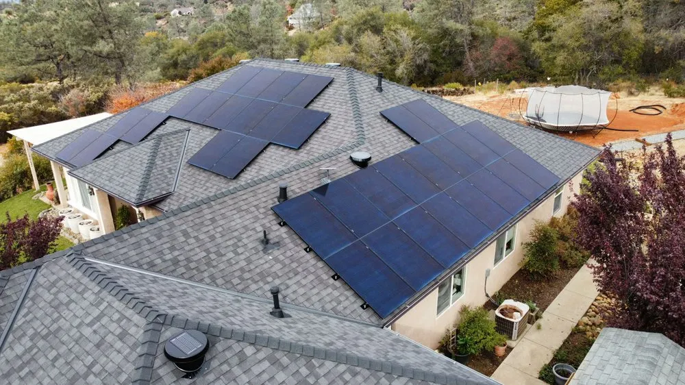 Slide of Diamond Solar Solutions