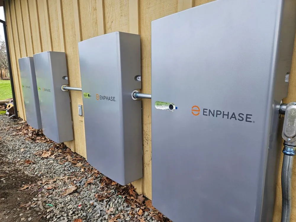 Slide of Diamond Solar Solutions