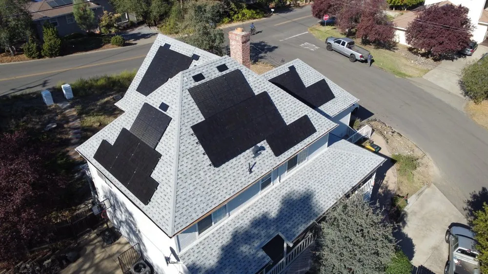 Slide of Diamond Solar Solutions