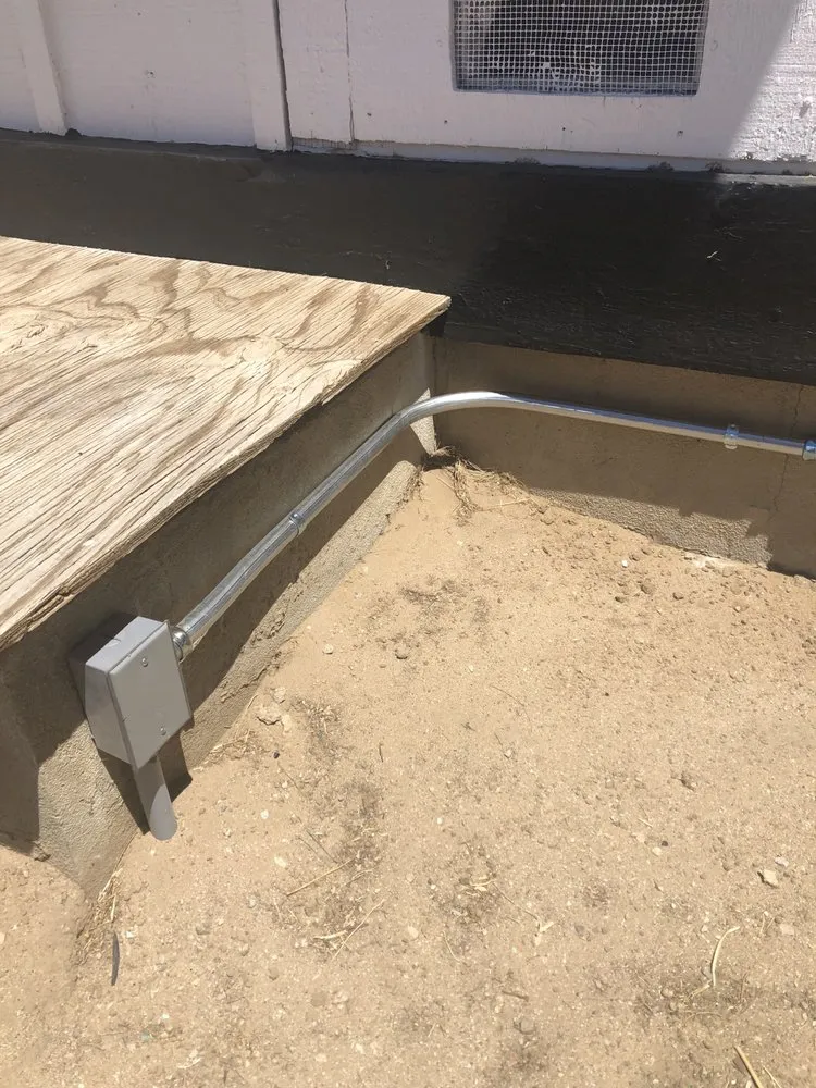 Slide of Diaz & Sons Electric Services