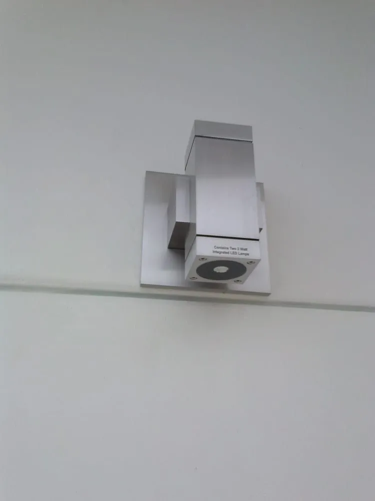 Slide of Diaz Electric Company