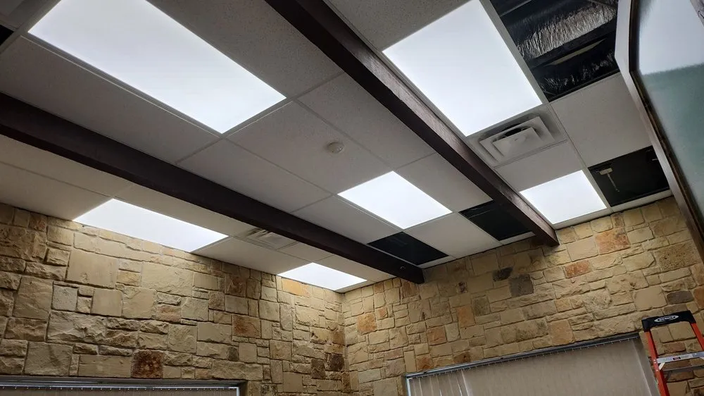 Slide of Diaz Electric