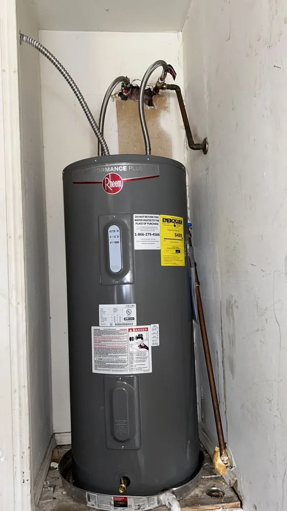 Slide of Diaz Electrical Service