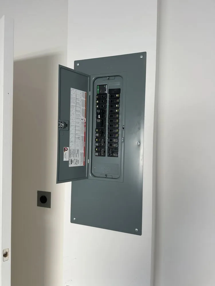 Slide of Diaz Helps You