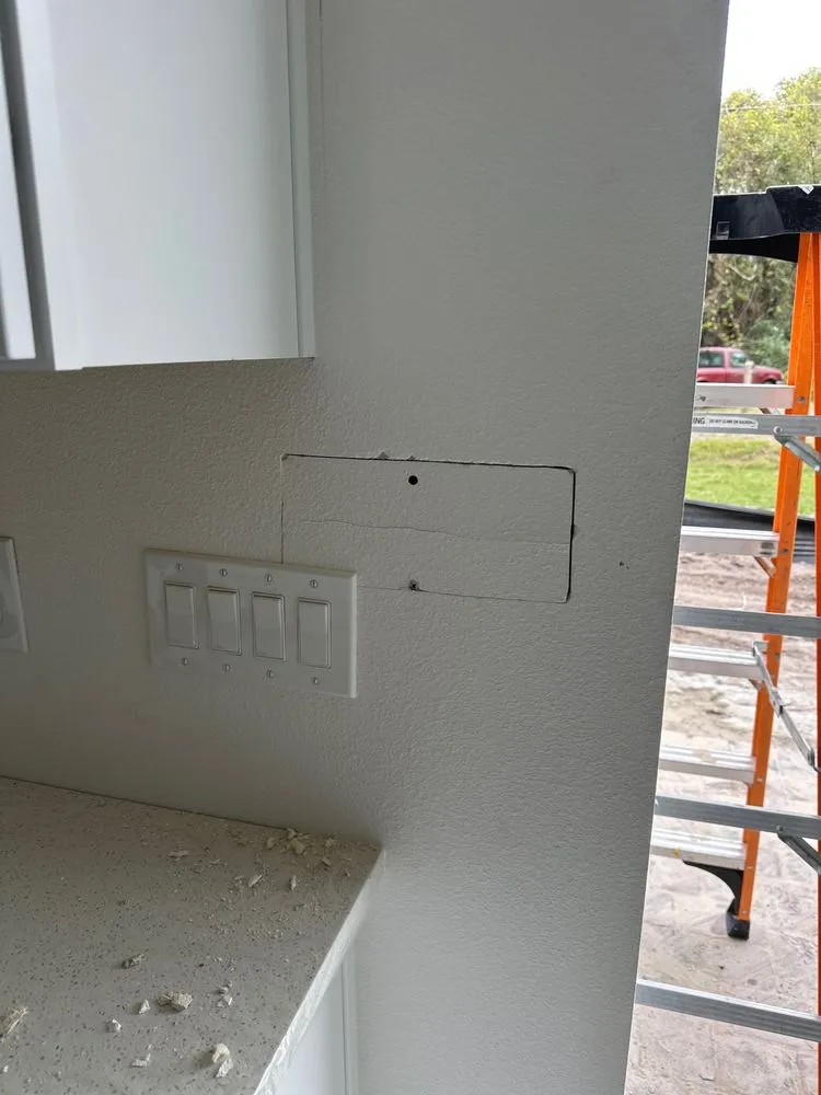 Slide of Diaz Helps You