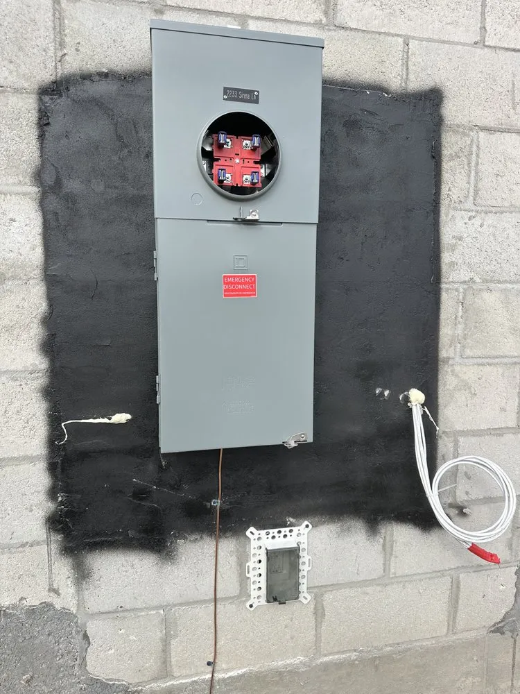 Slide of Diaz Helps You