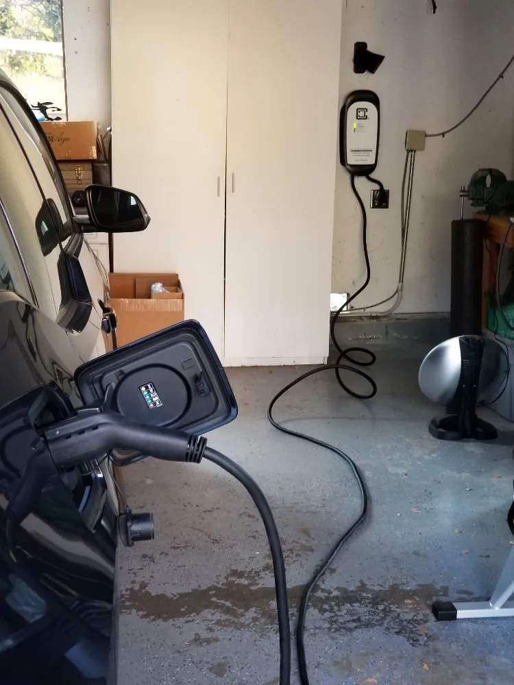 Slide of Dican Electric