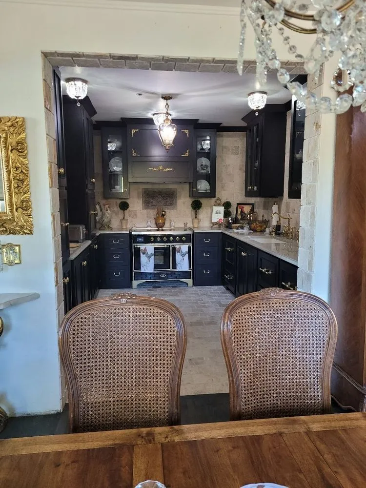 Slide of Dickinson's Electric