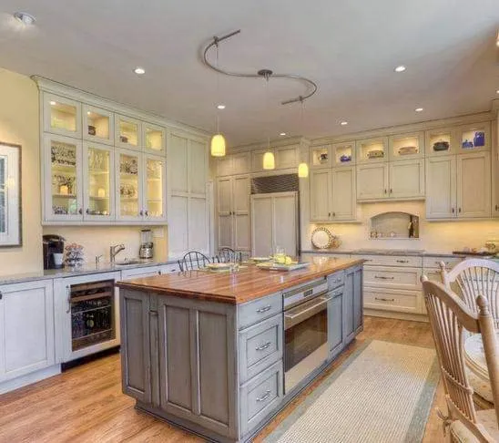 Slide of Diederich Electric