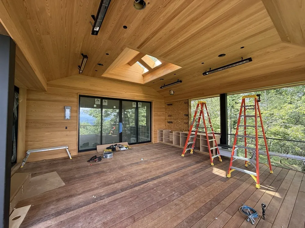 Slide of Diego Castro