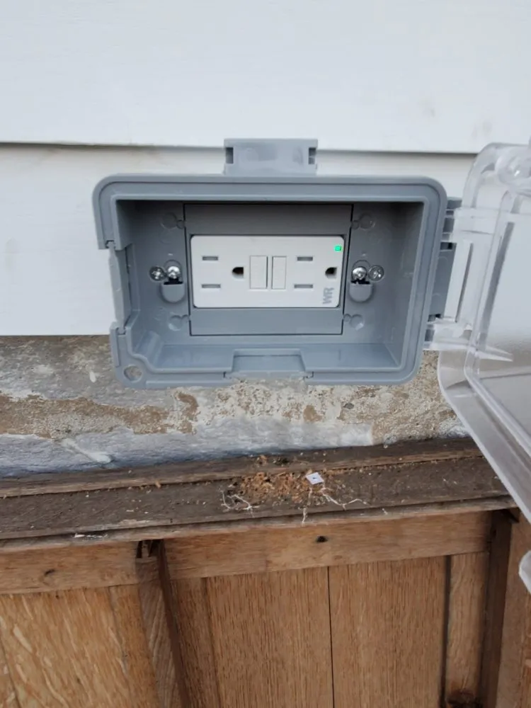 Slide of DiFiore Electric