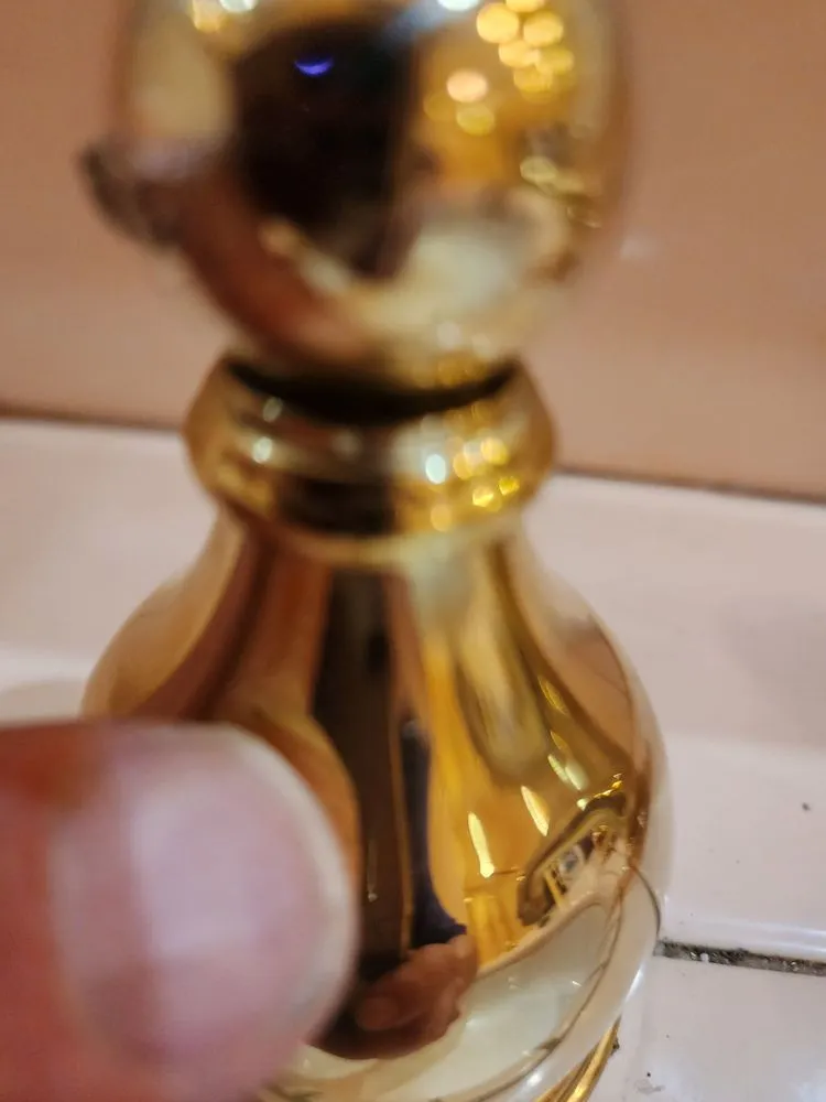 Slide of DiFiore's Handyman Service