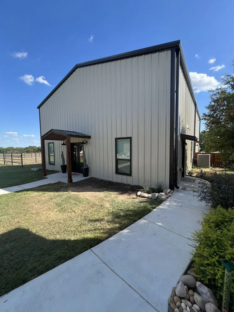 Slide of Dillards Services