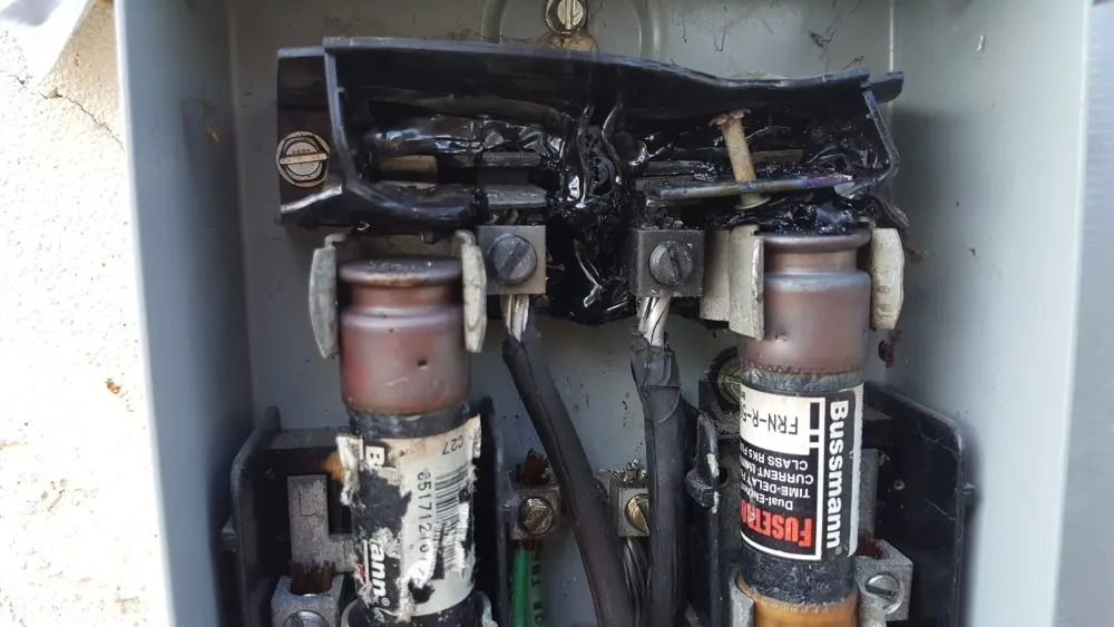 Slide of Dilloway Electric