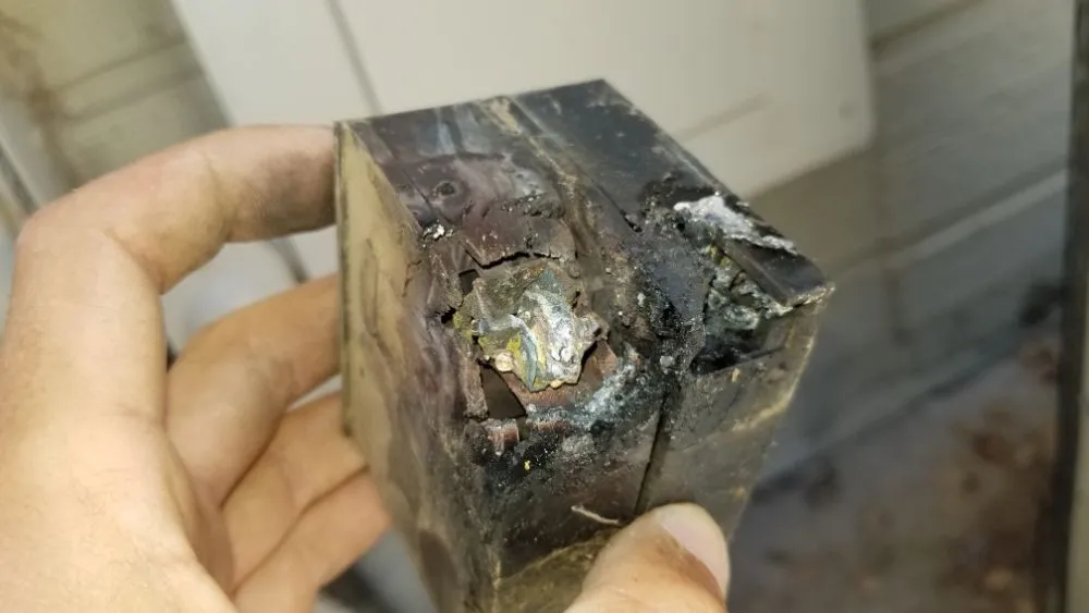 Slide of Dilloway Electric