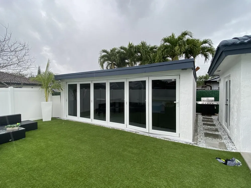 Slide of Dimnlights UH Electrician