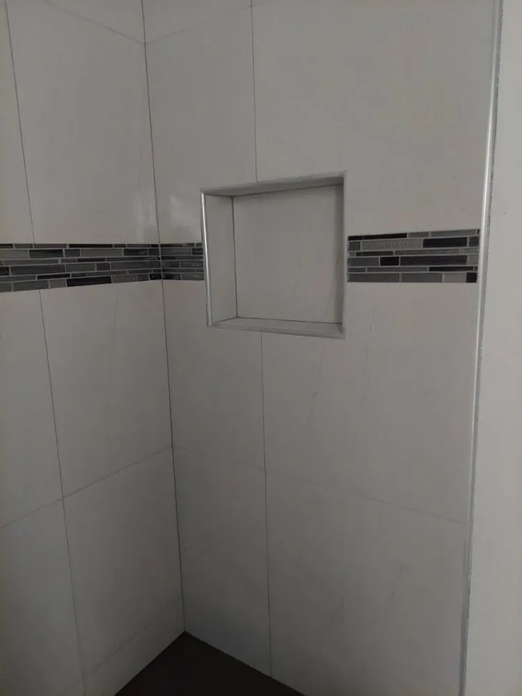 Slide of Dinastia Puente Construction