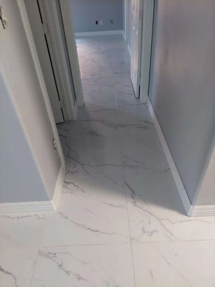 Slide of Dinastia Puente Construction