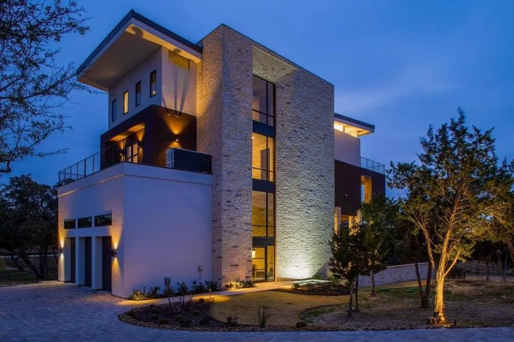 Slide of Dinnall Electric