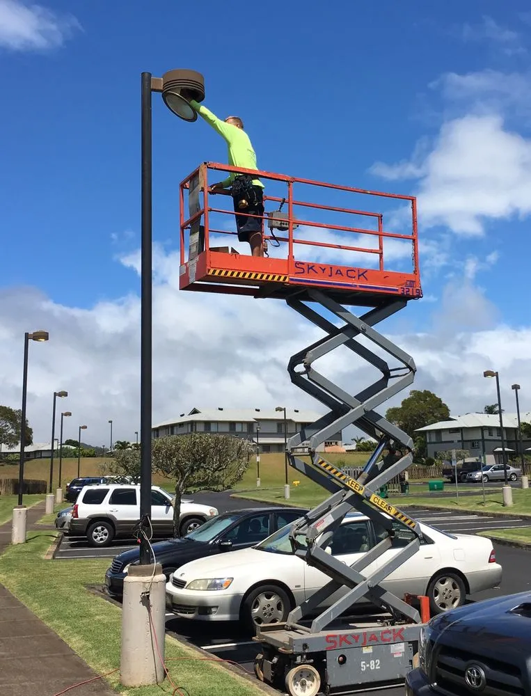 Slide of Direct Electric Hawaii