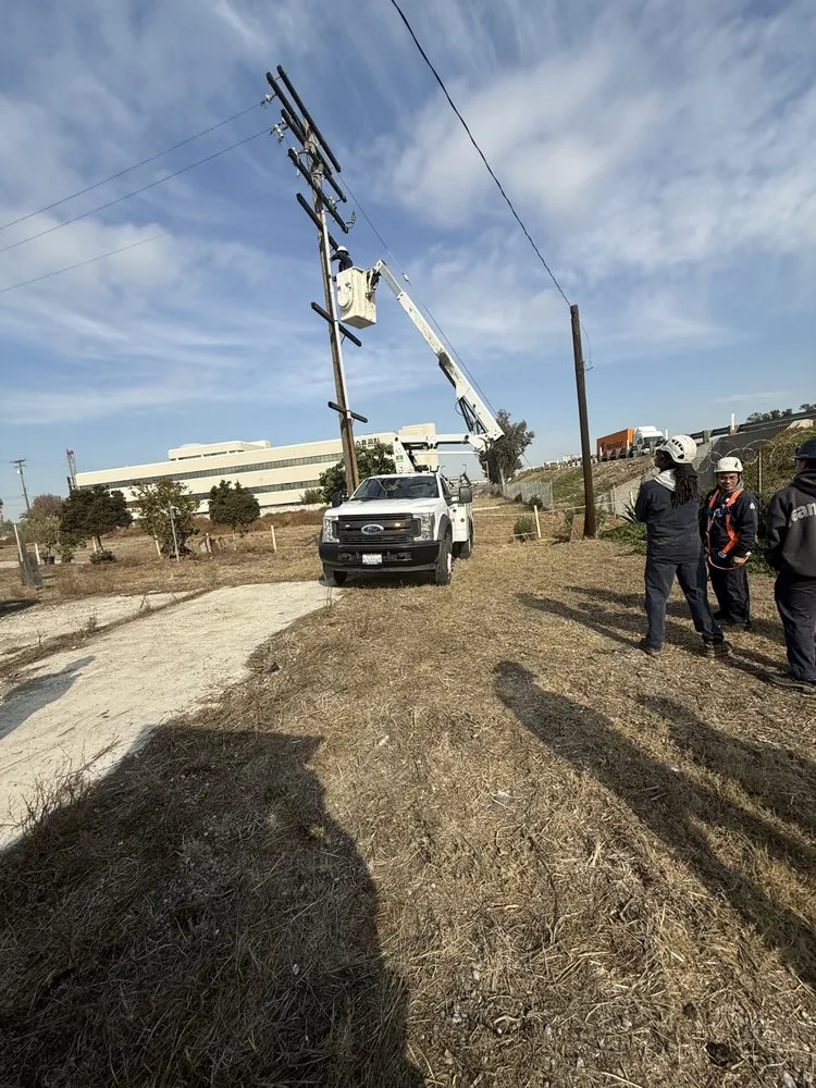 Slide of Direct Source Industrial Solutions