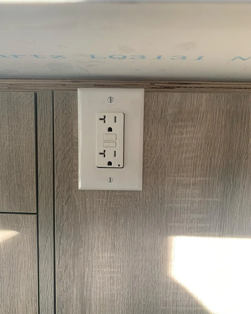 Slide of Direction Master Electrician