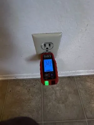 Disc Electrical & Handyman Services Logo