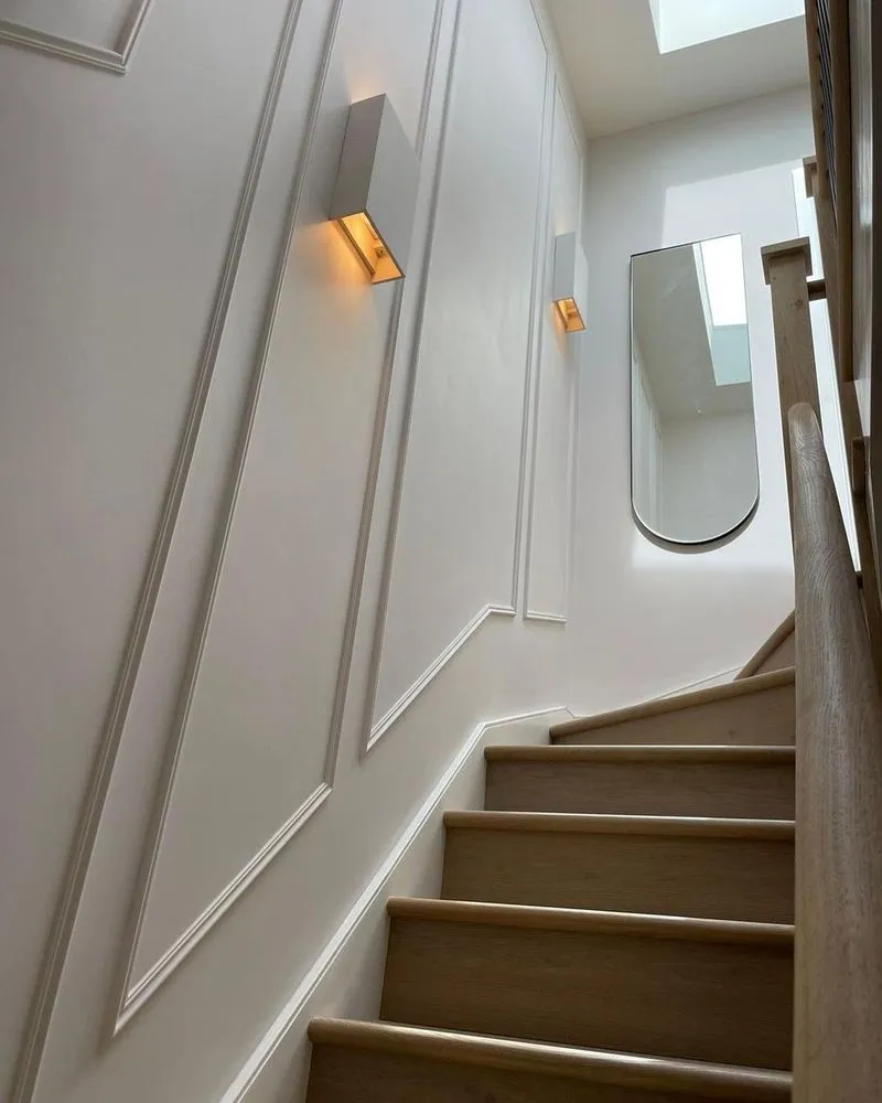 Slide of Discerning Master Electrician