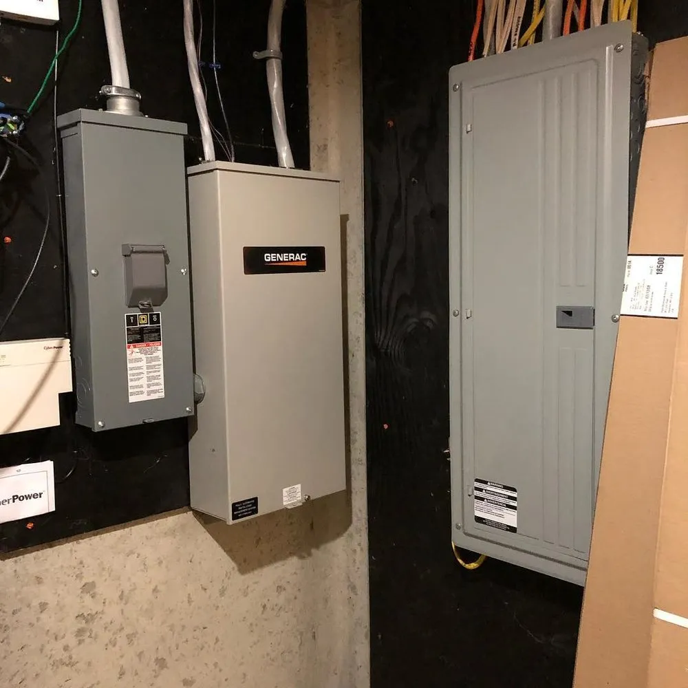 Slide of Distinct Licensed Electrician