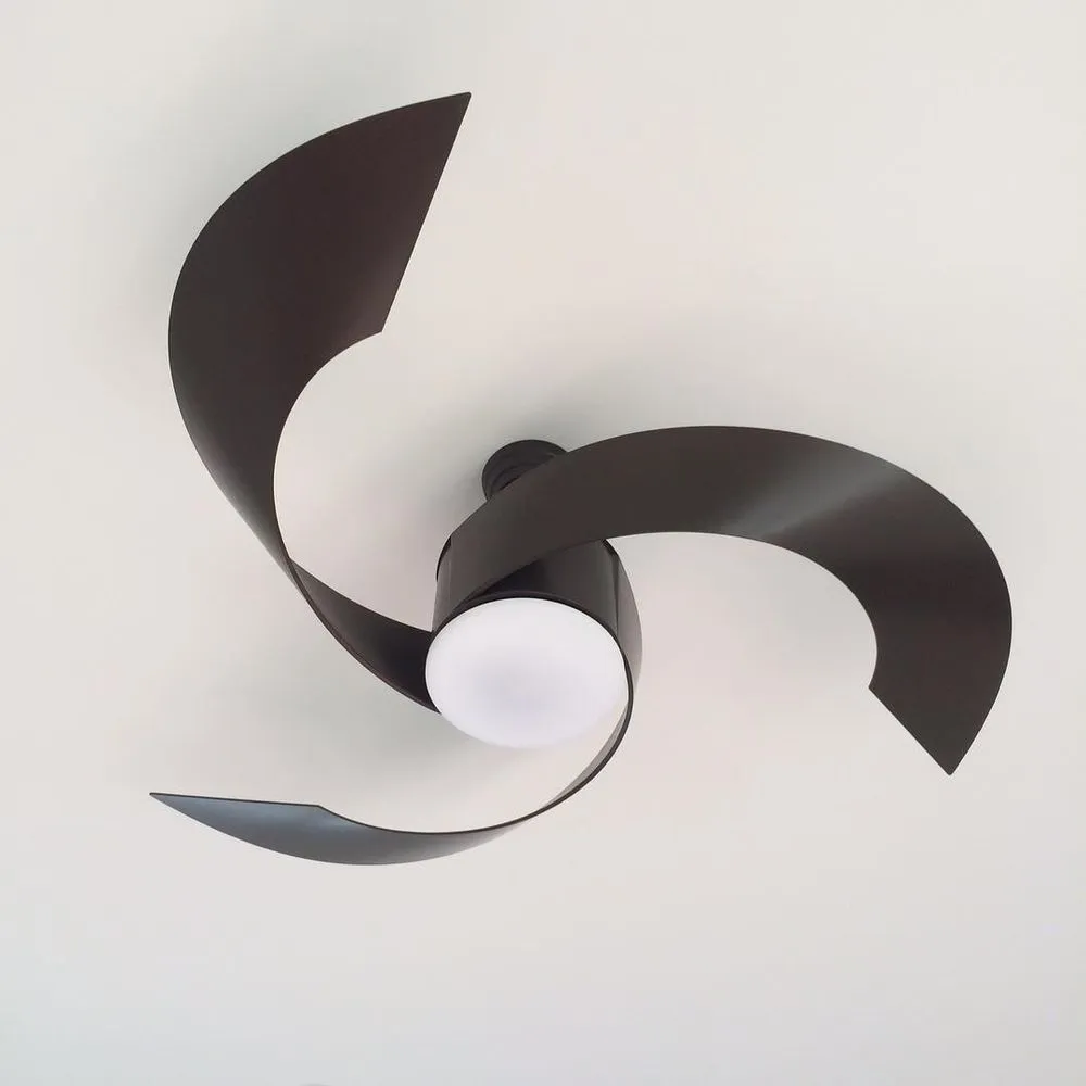 Slide of Distinct Licensed Electrician