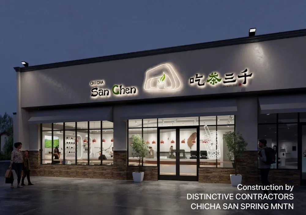 Slide of Distinctive Contractors