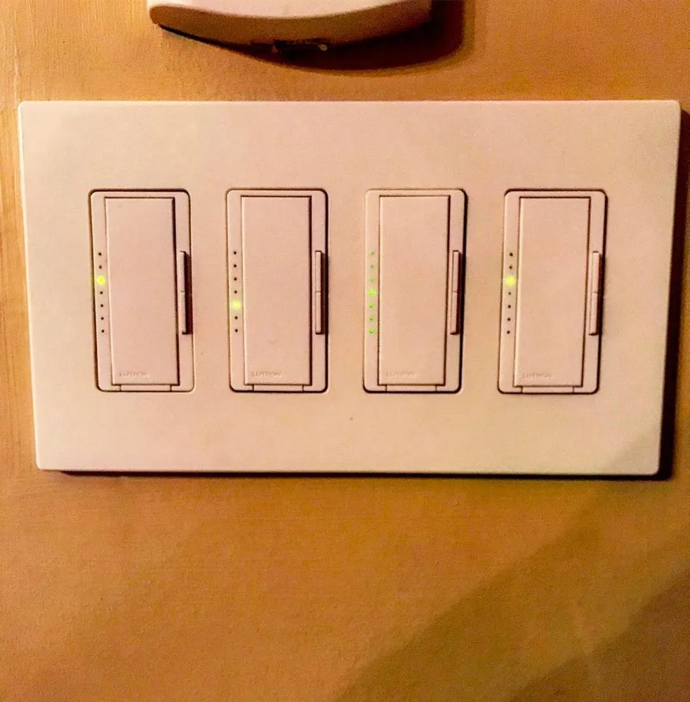 Slide of Ditmars Blvd Electrician Service