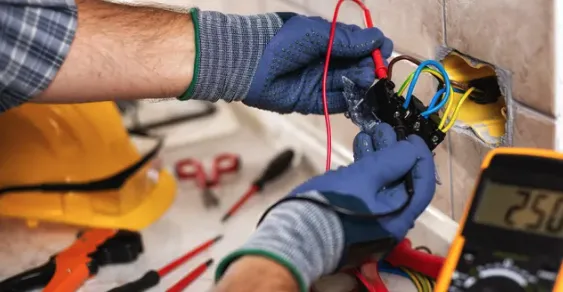 Licensed circuit breaker repair experts serving , - Diversified Electric