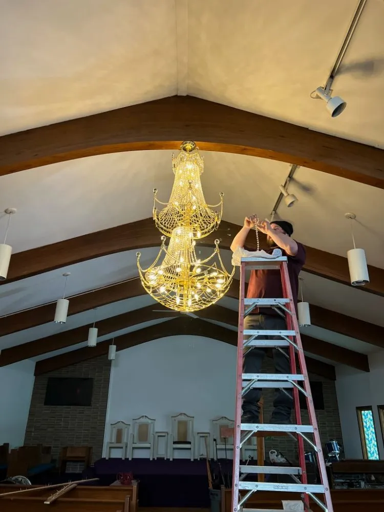 Expert circuit breaker repair experts serving ,  - Diversified Mechanical & Electrical Systems