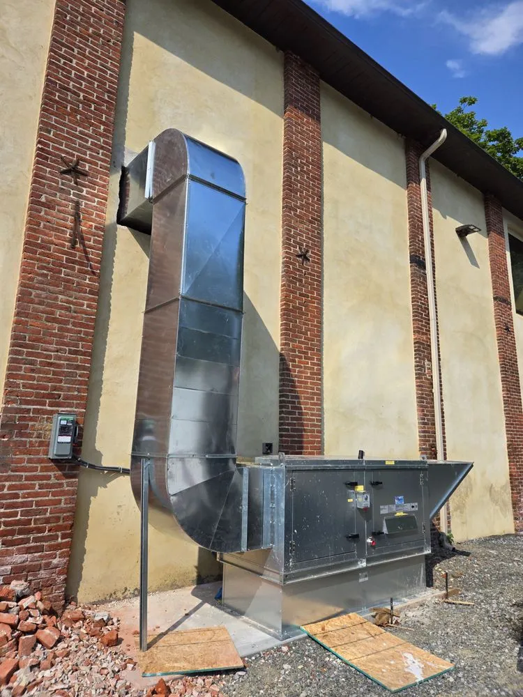 Slide of Diversified Mechanical & Electrical Systems