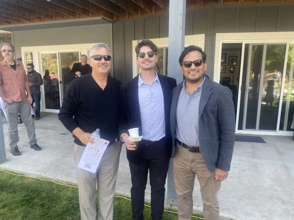 Slide of Divine design electric