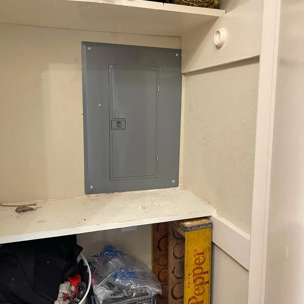 Slide of Divinity Master Electrician