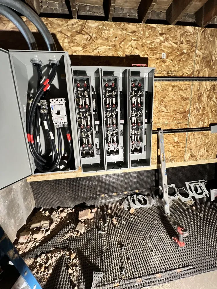 Slide of Divynes Palace