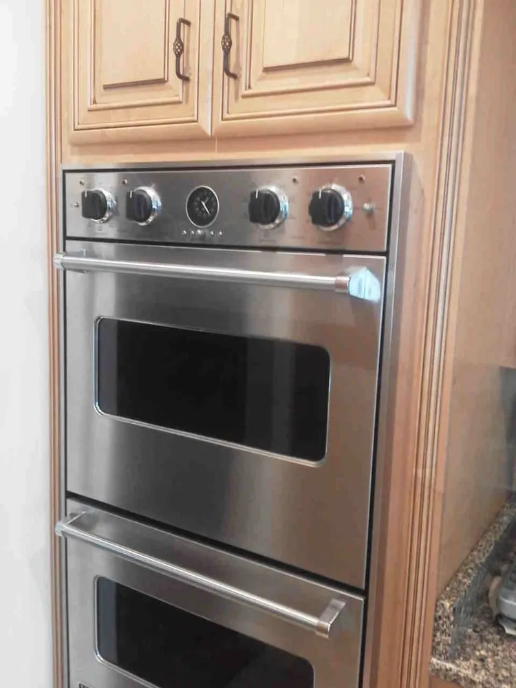 Slide of Dixon Electric Co