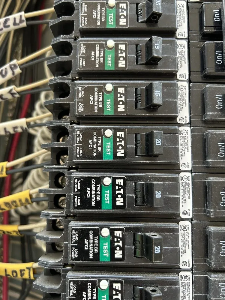 Slide of Diya Heating and Air Conditioning