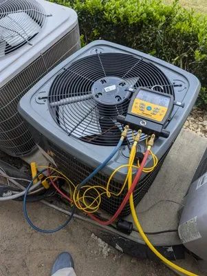 DJ Handyman & Remodeling Logo