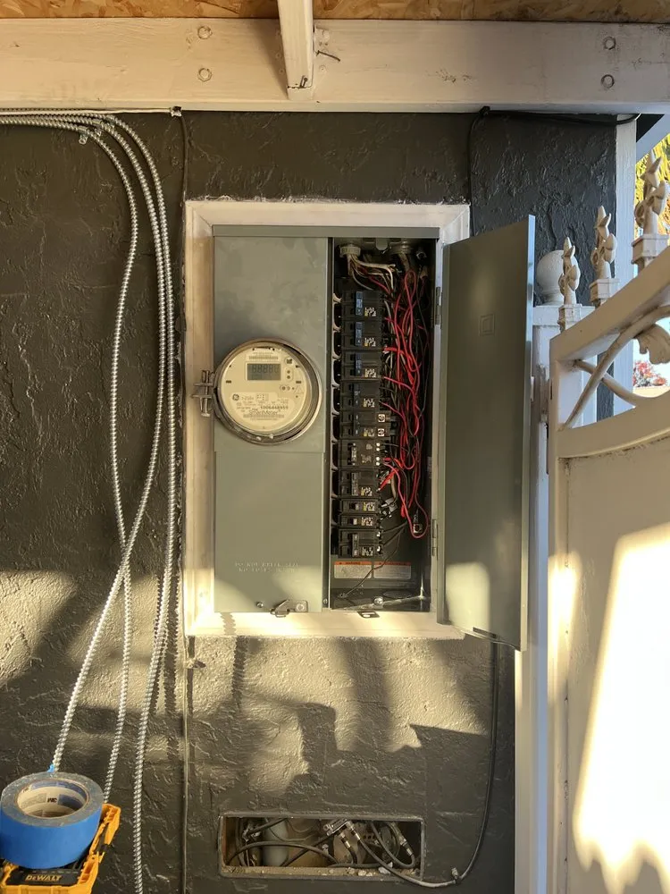 Slide of DJ3 Electric