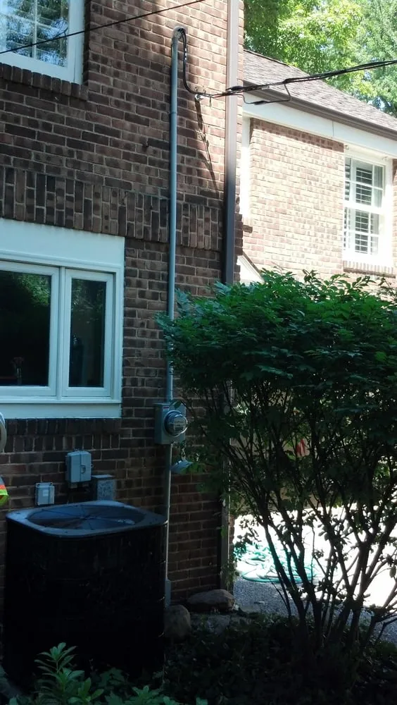 Slide of DJF Electric and Construction